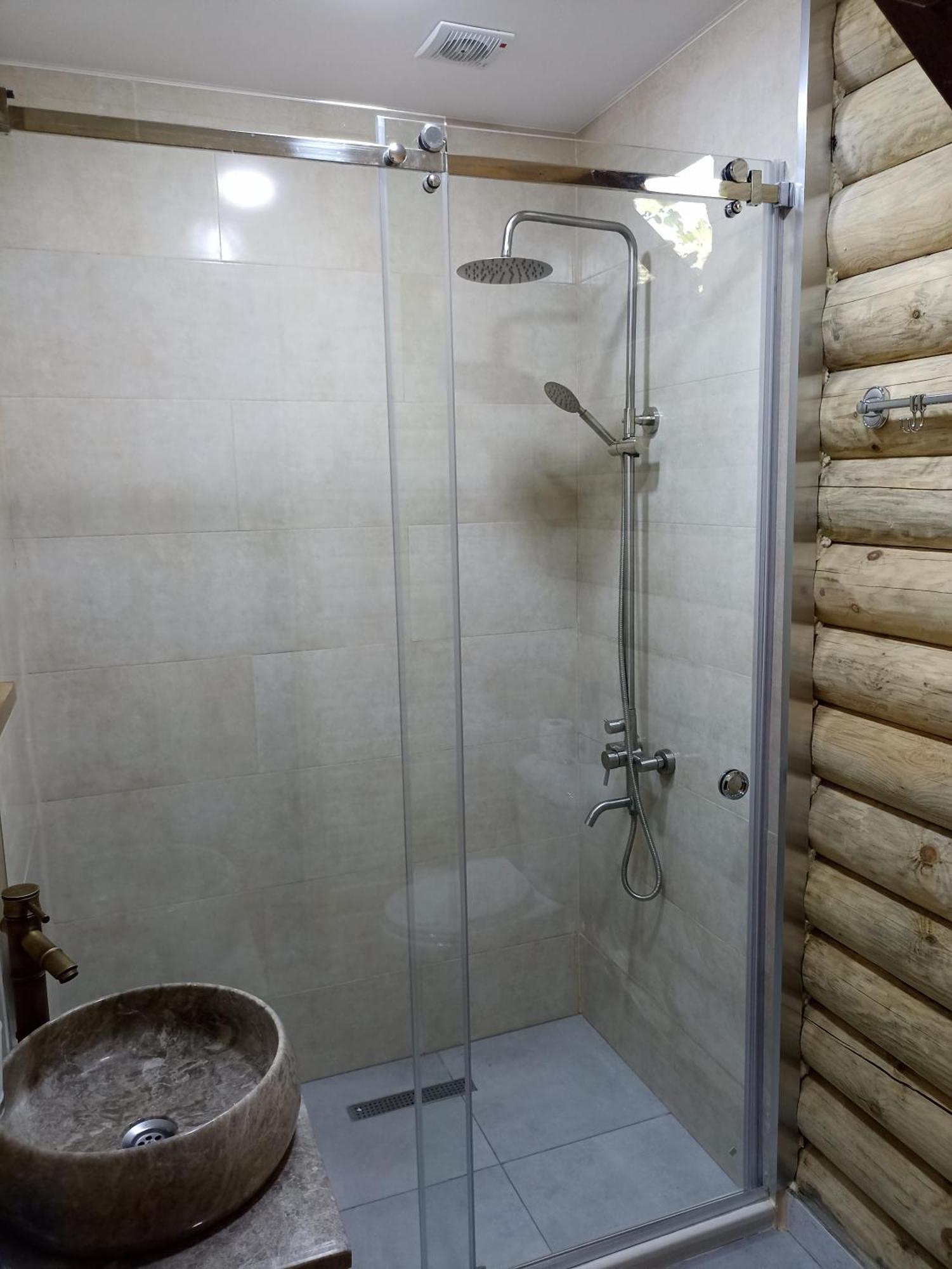 Guest House On Angisa Batumi Zimmer foto